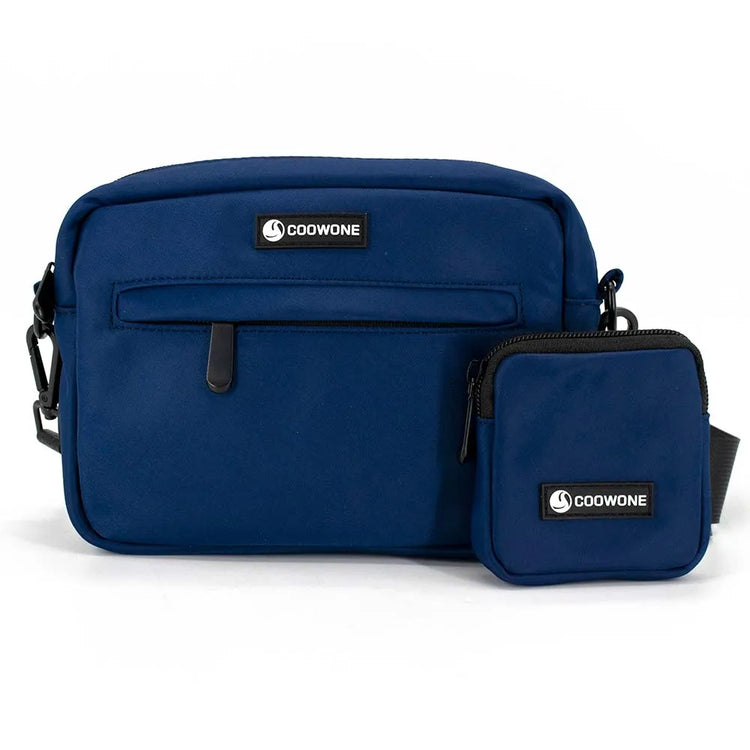Furiva Dog Treat Training Bag with Waste-Bag Dispenser – product view 6 of 9