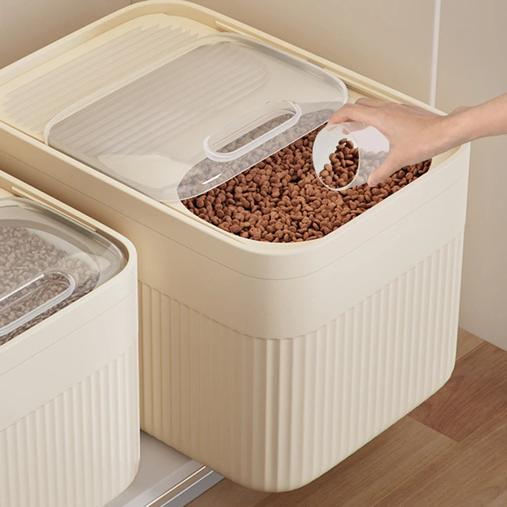 Furiva Large-Capacity Pet Food Storage Bin - product image 4
