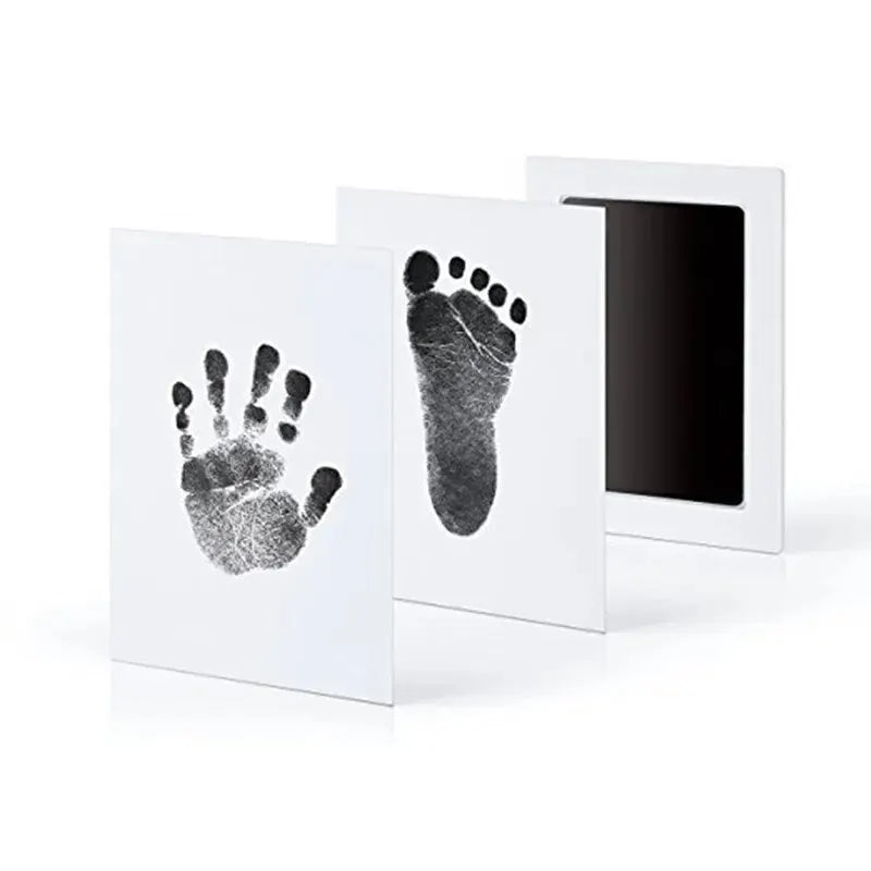 Clean-Touch Paw Print Ink Pad from Furiva Pets